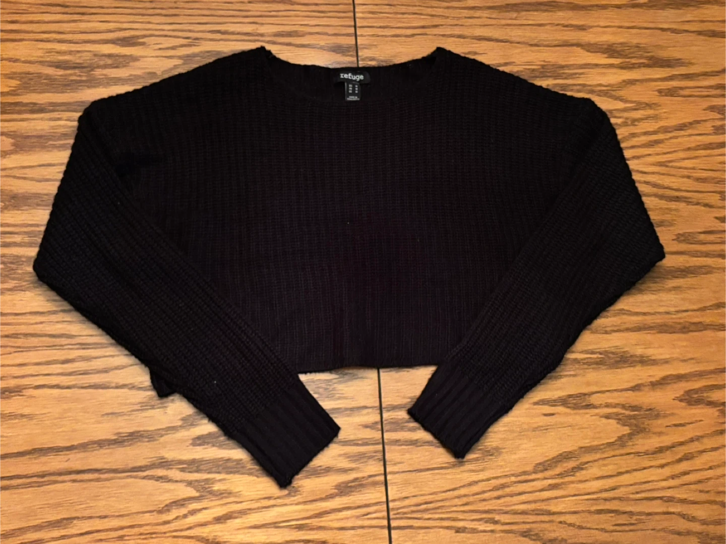 Refuge Black Cropped Sweater - photo 3