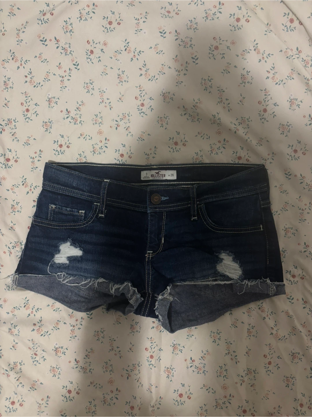 Low rise Hollister Women's Distressed Denim Shorts Size 26