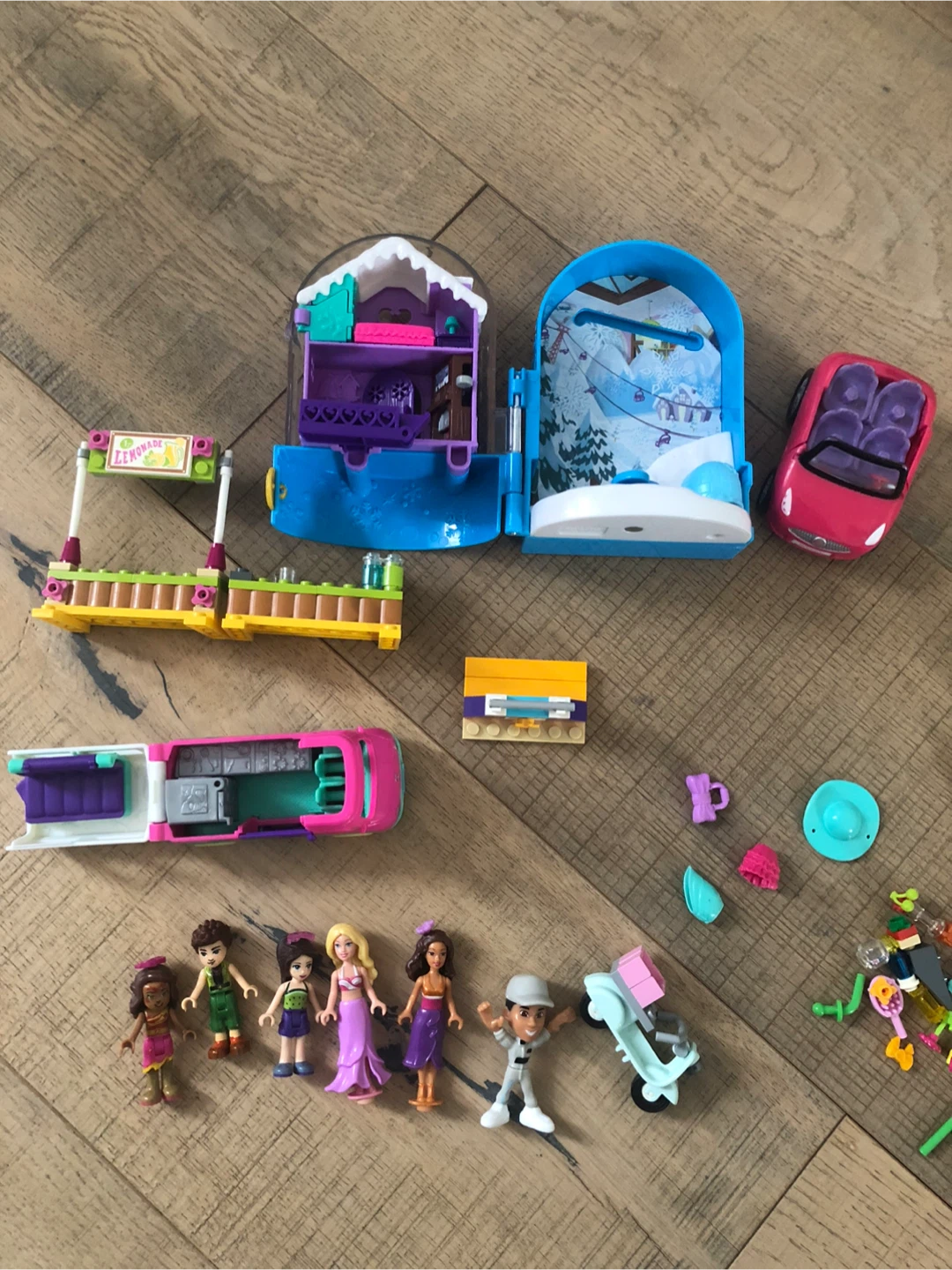 Polly Pocket Ski Resort & Van and some lego