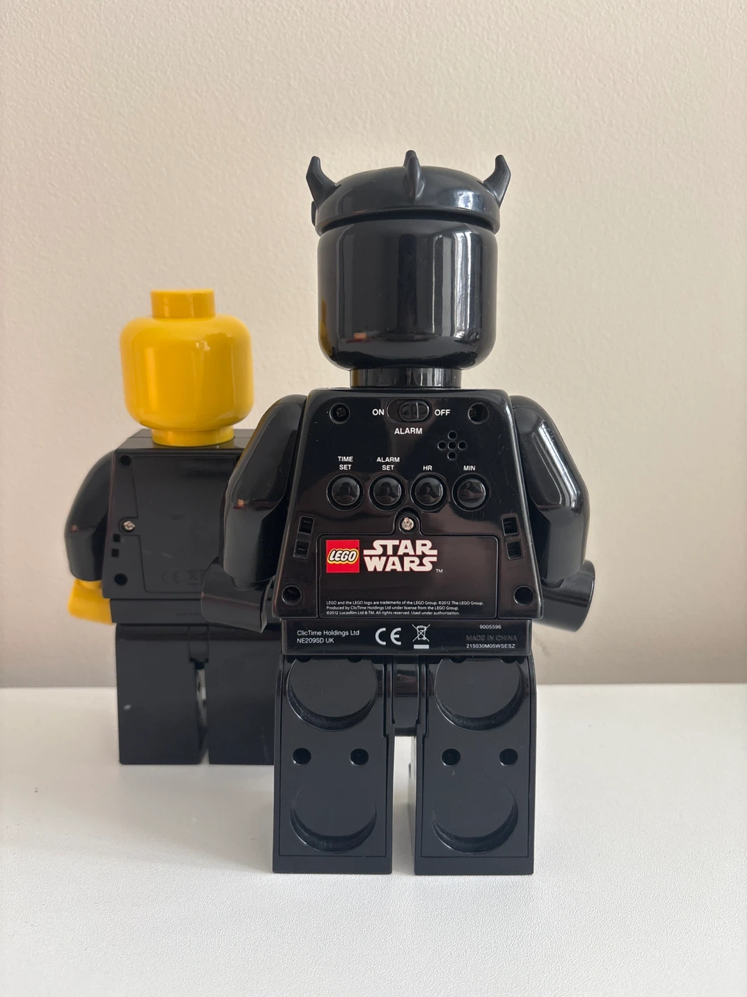 LEGO Star Wars Darth Maul Minifigure Alarm Clock - photo 2