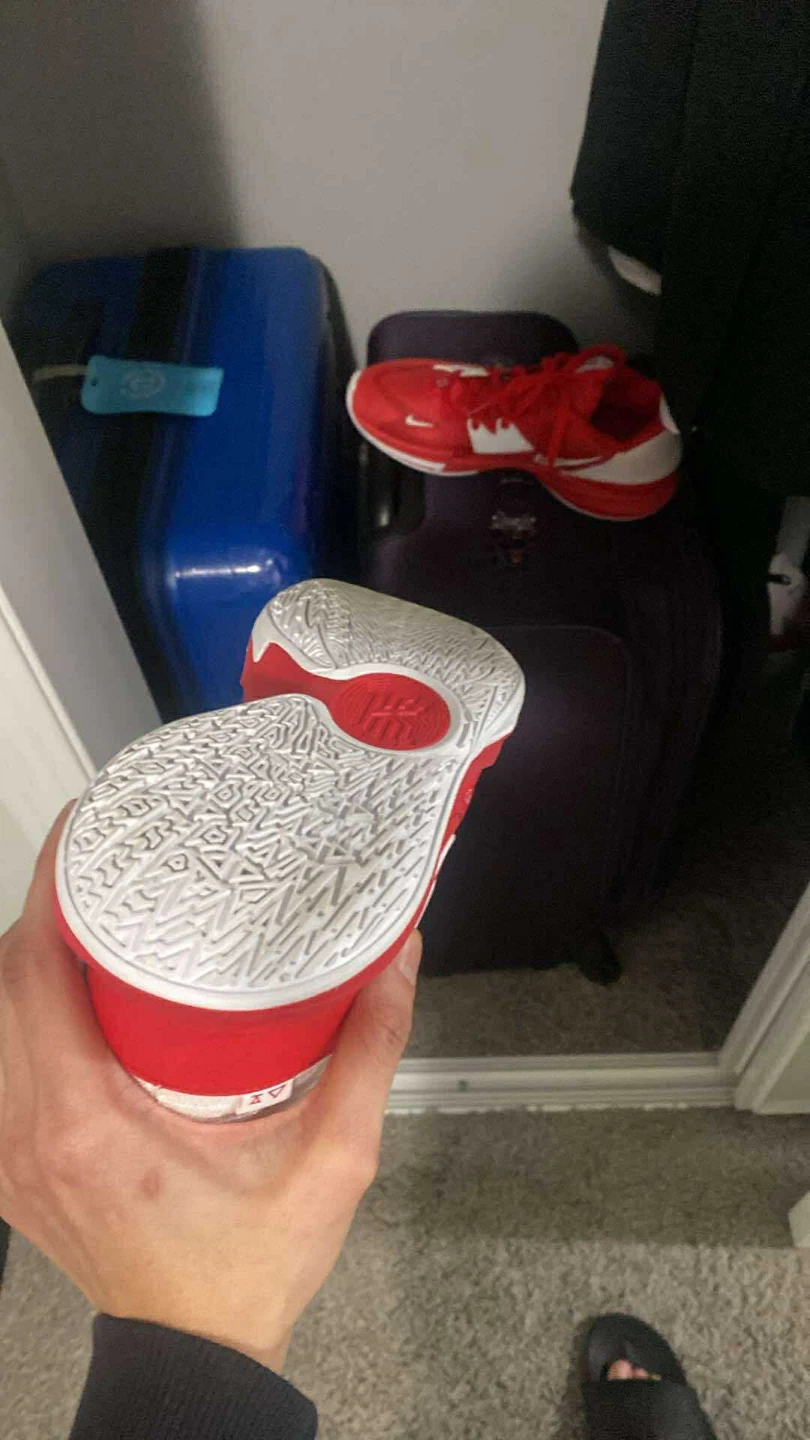 Kyrie 5 low tb university red - photo 2