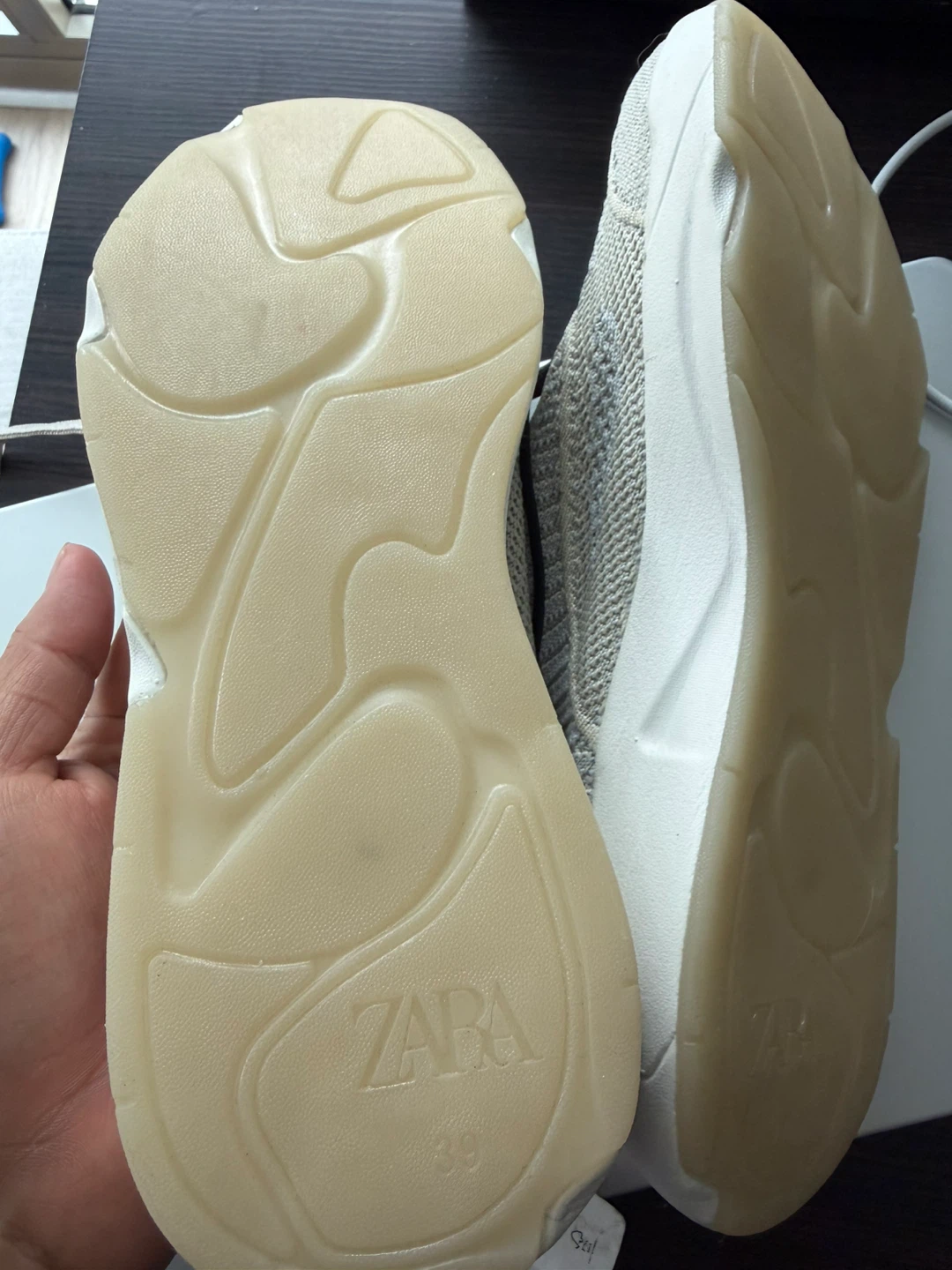 Mens ZARA Running Sneakers size 39 - photo 4