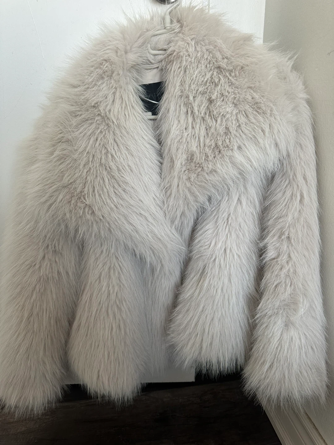 Zara Faux Fur Jacket - photo 2
