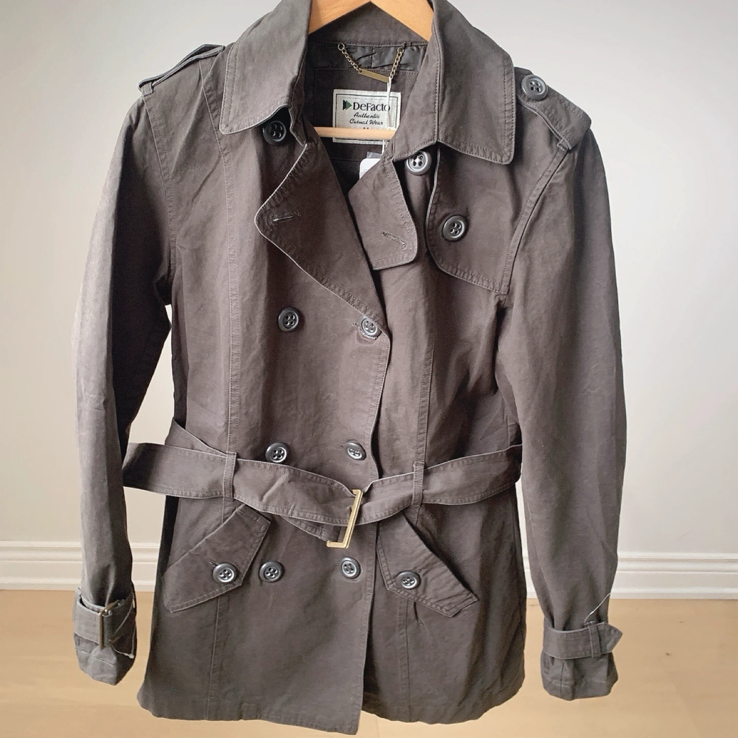 Brand New Vintage Short Trench Coat with Belt – Size M - photo 2