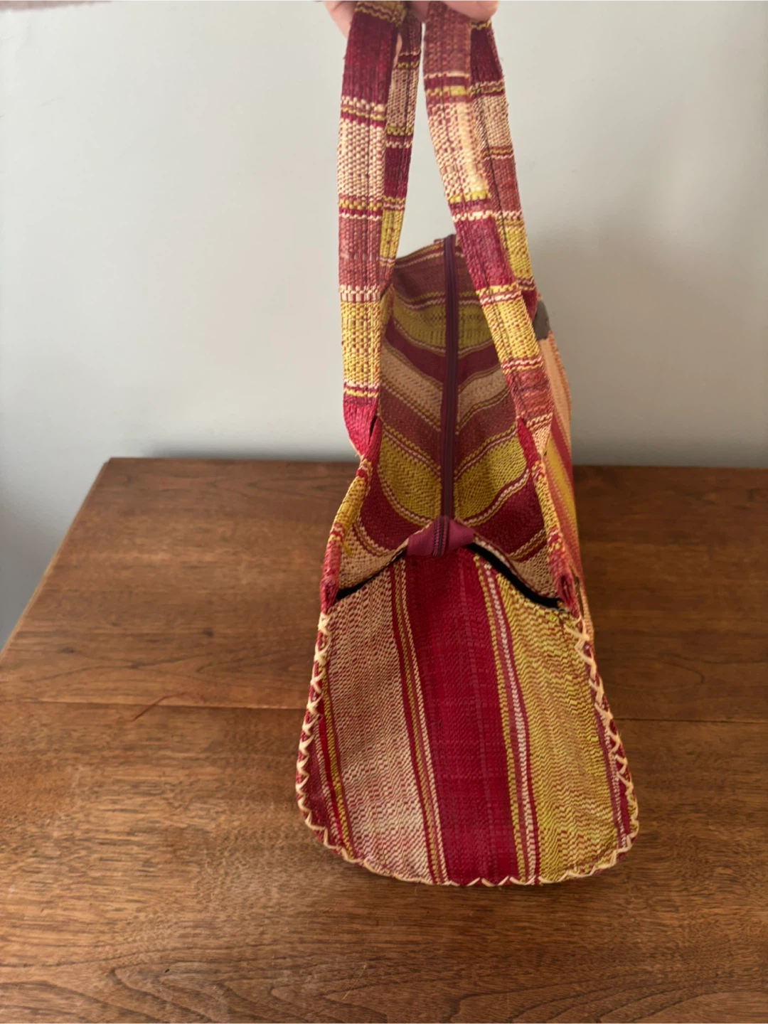 Striped Straw Tote Bag with Fish Clasps - photo 4