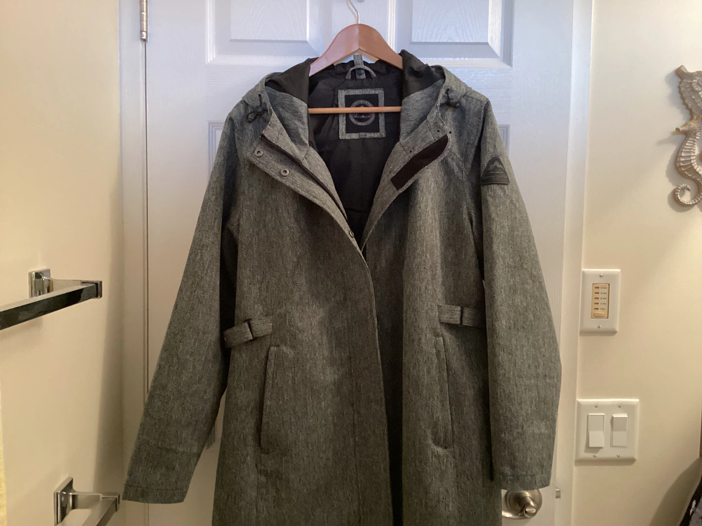 Gotcha Glacier Ladies Rain Coat $40