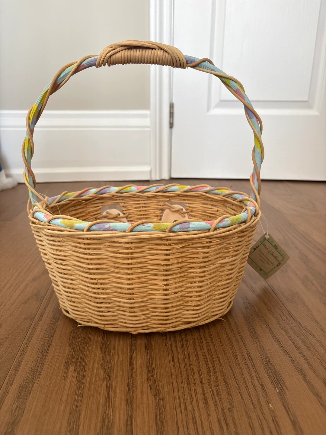 Easter Wicker Basket with Pastel Handle - photo 2