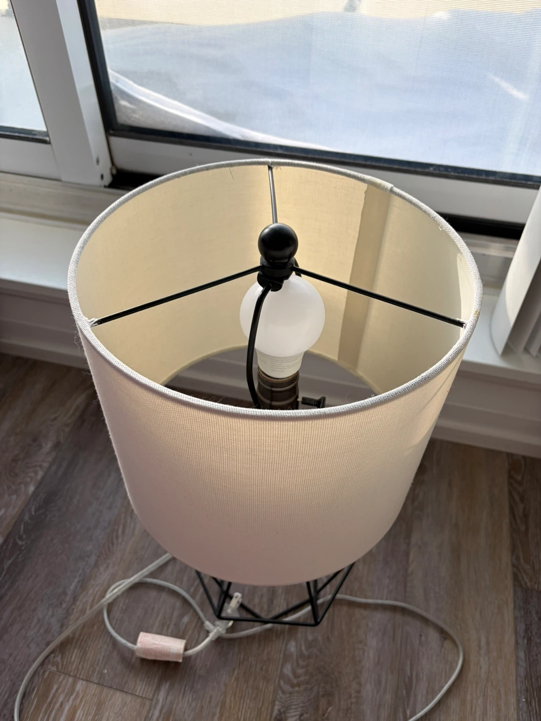 Geometric Base Table Lamp - photo 2