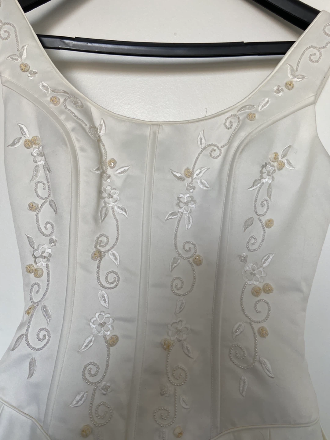 White Satin Wedding Dress with Floral Embroidery - photo 2