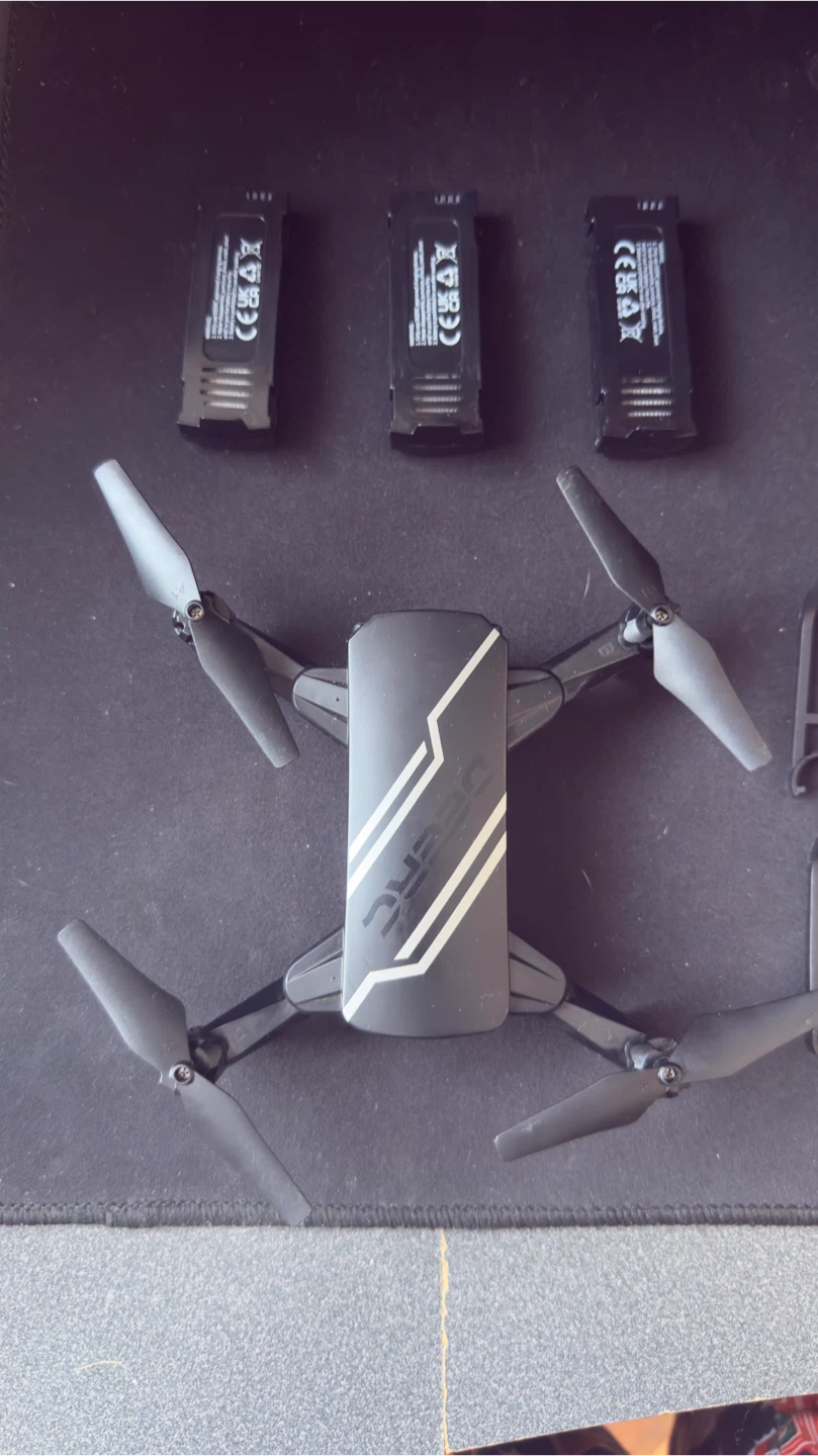 DEERC D20 Drone - photo 2