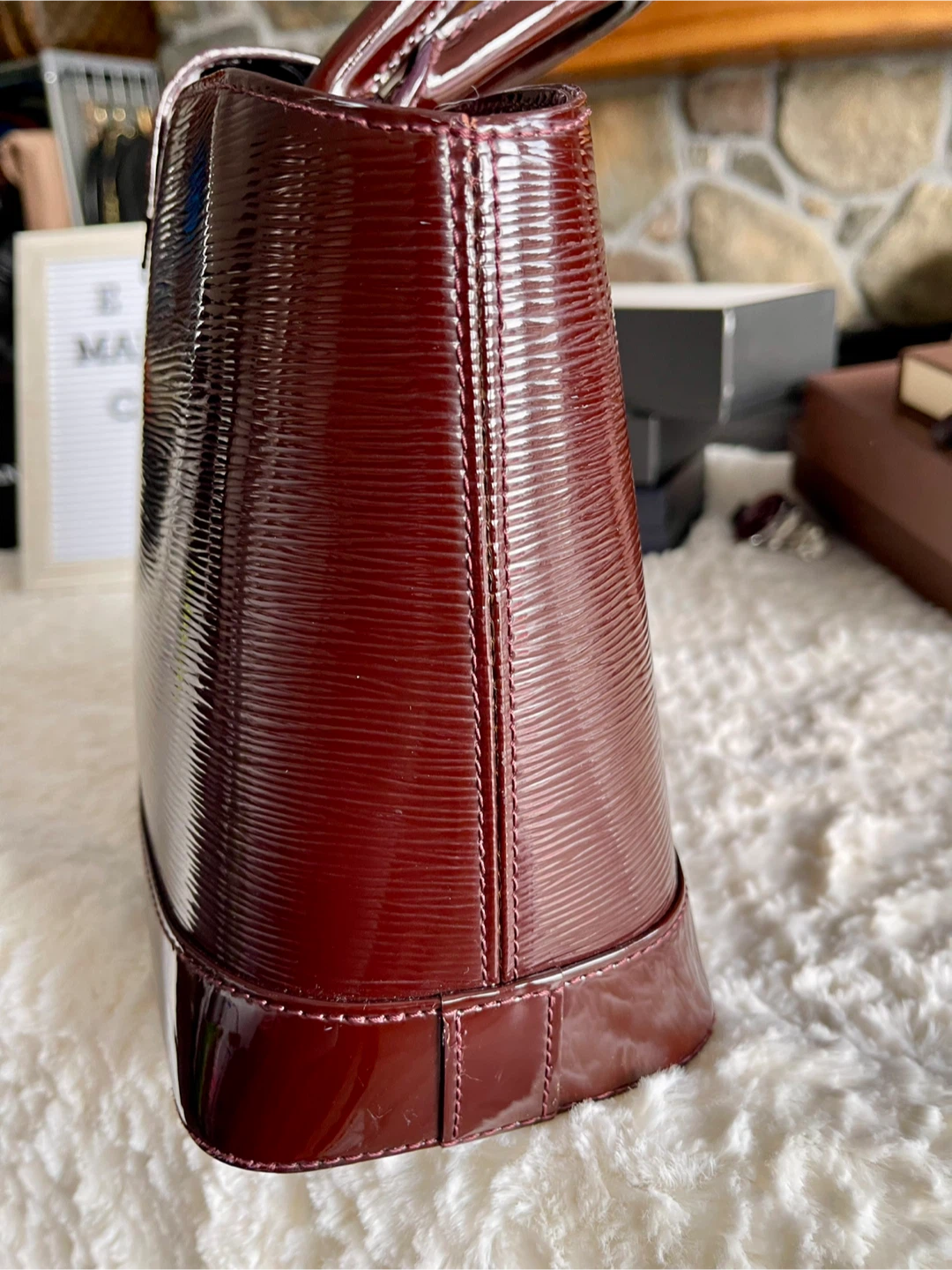 Louis Vuitton Epi Patent Leather Bag - photo 5