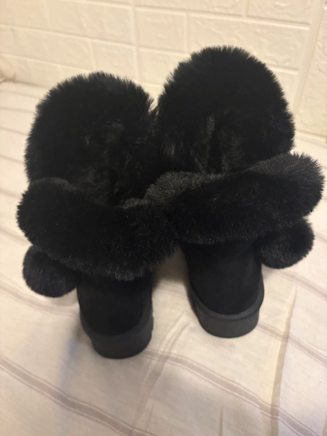 Rouge Helium Black Faux Fur Trim Boots - photo 2