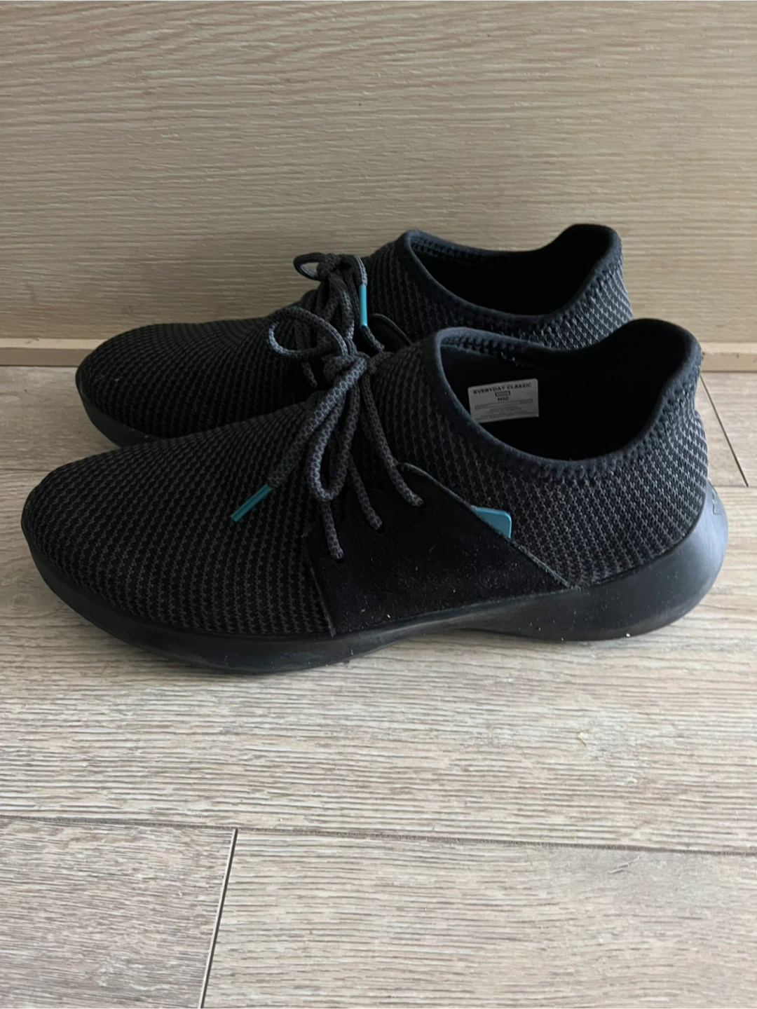 Vessi shoe , size 10 - photo 2
