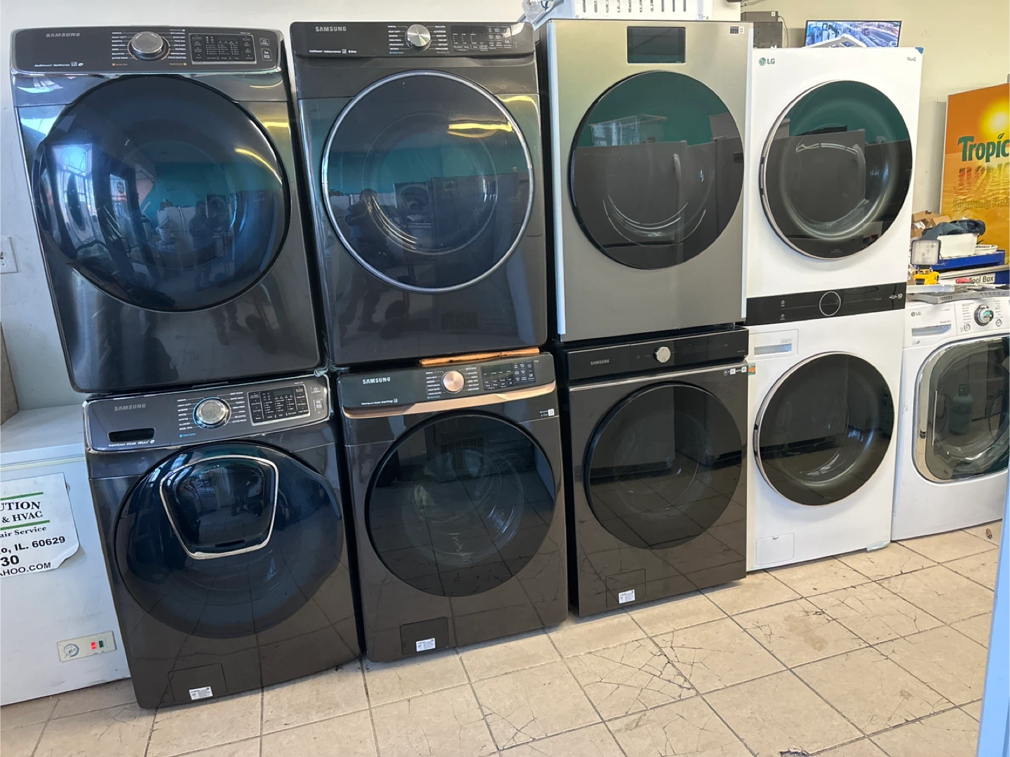 Appliances refrigerators GE Gas Range with Oven