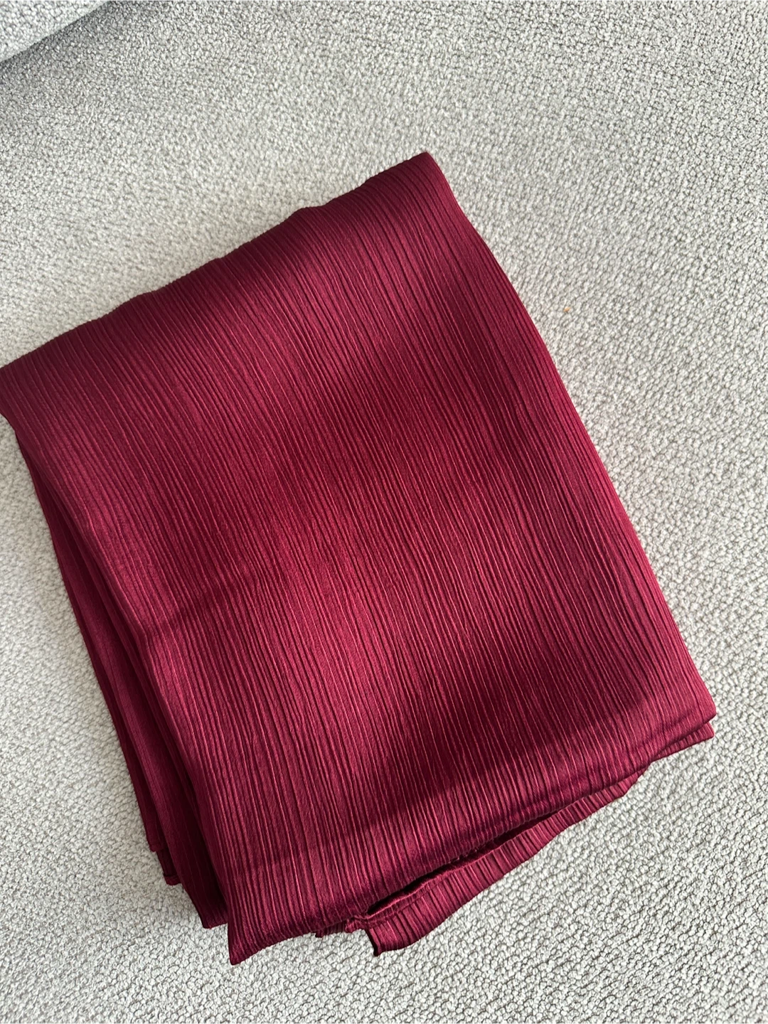 Maroon Textured  Scarf- New - $5 - East York