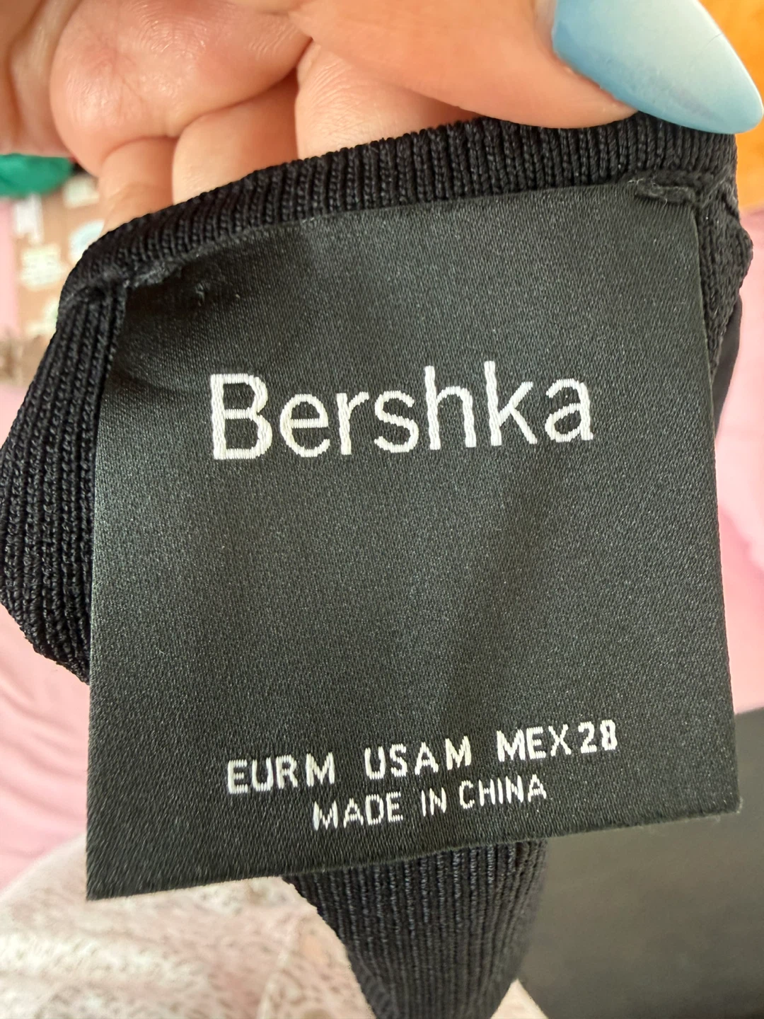 Bershka Black Halter Crop Top - photo 3