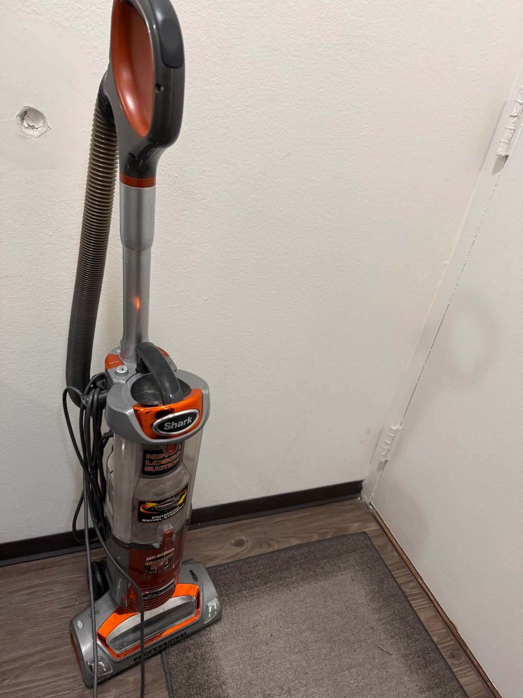 Shark Professional Vacuum Cleaner - photo 2