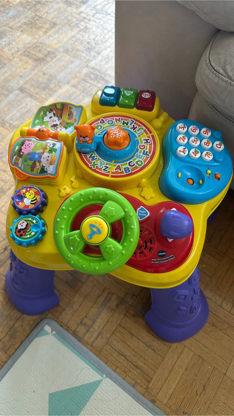 VTech Magic Star Learning Table