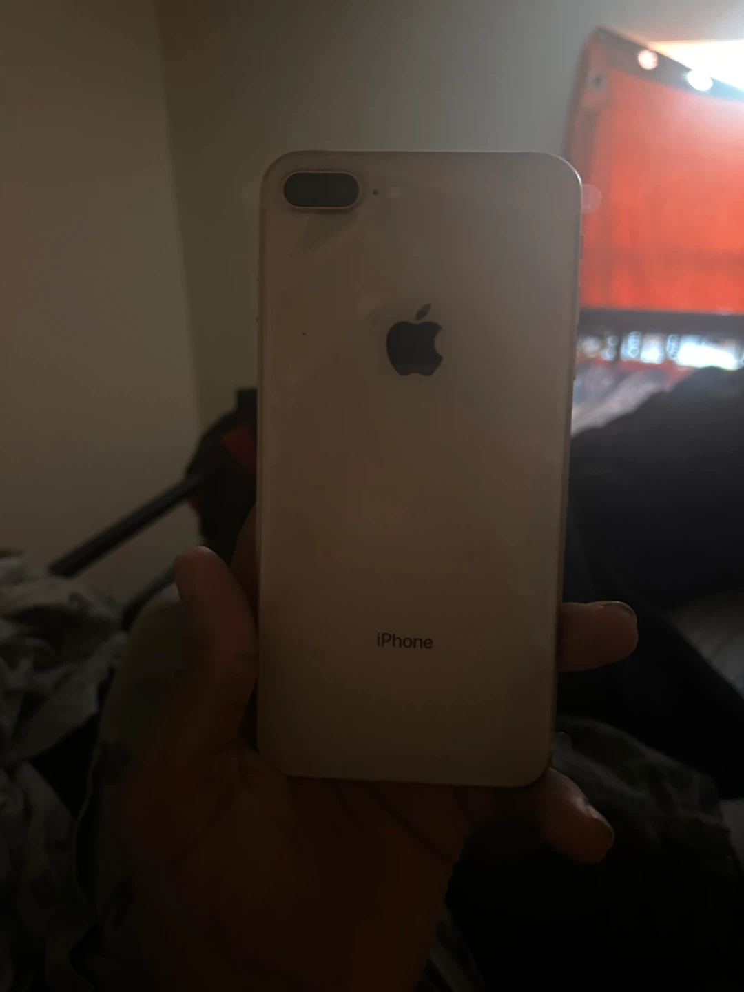 iPhone 8 Plus - Gold - photo 3
