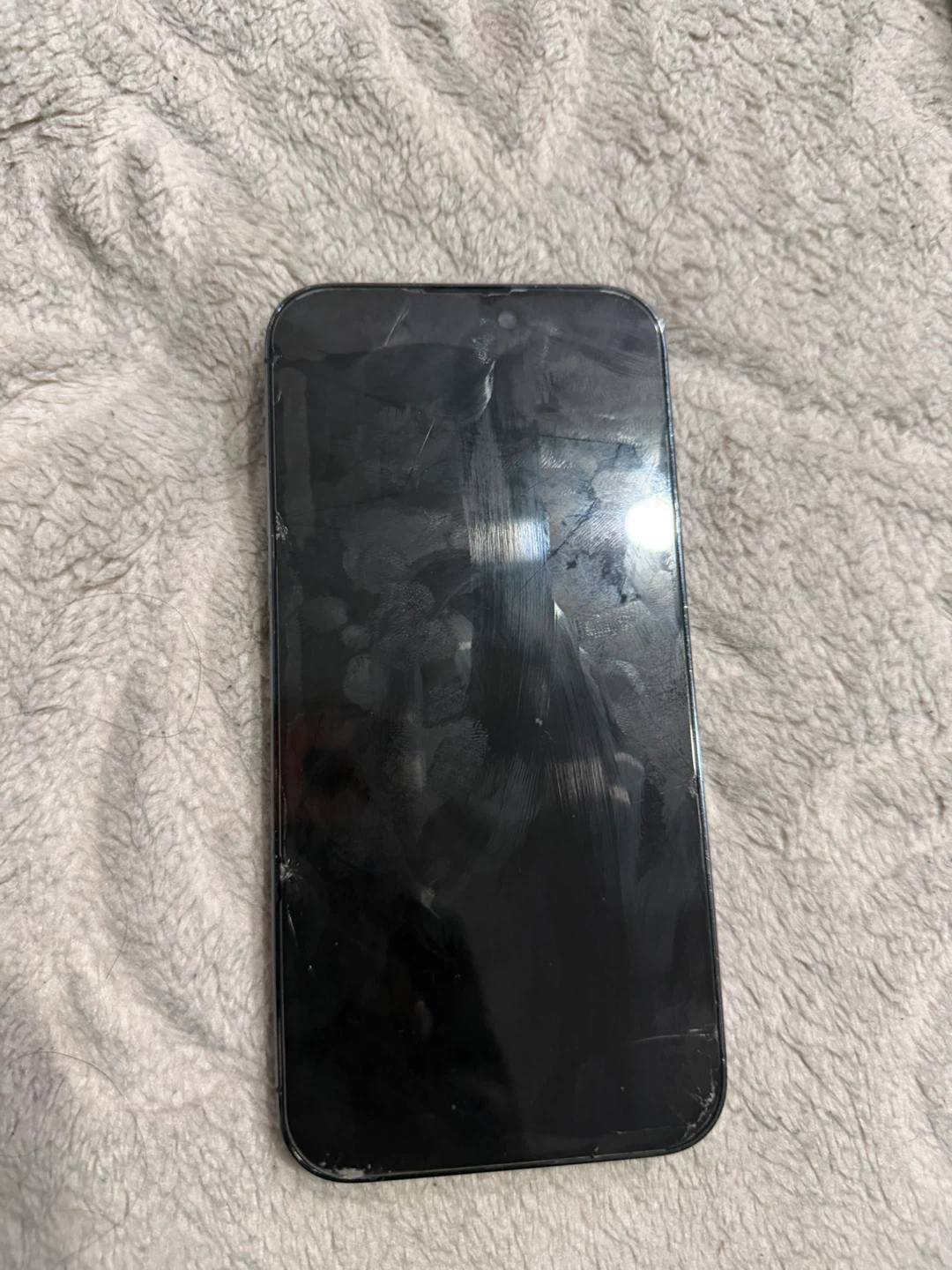Apple iPhone 14 Pro - photo 2