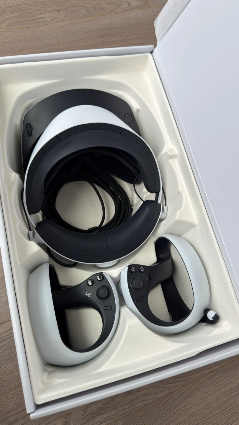 PSVR2 Horizon Bundle  – Like New - photo 5