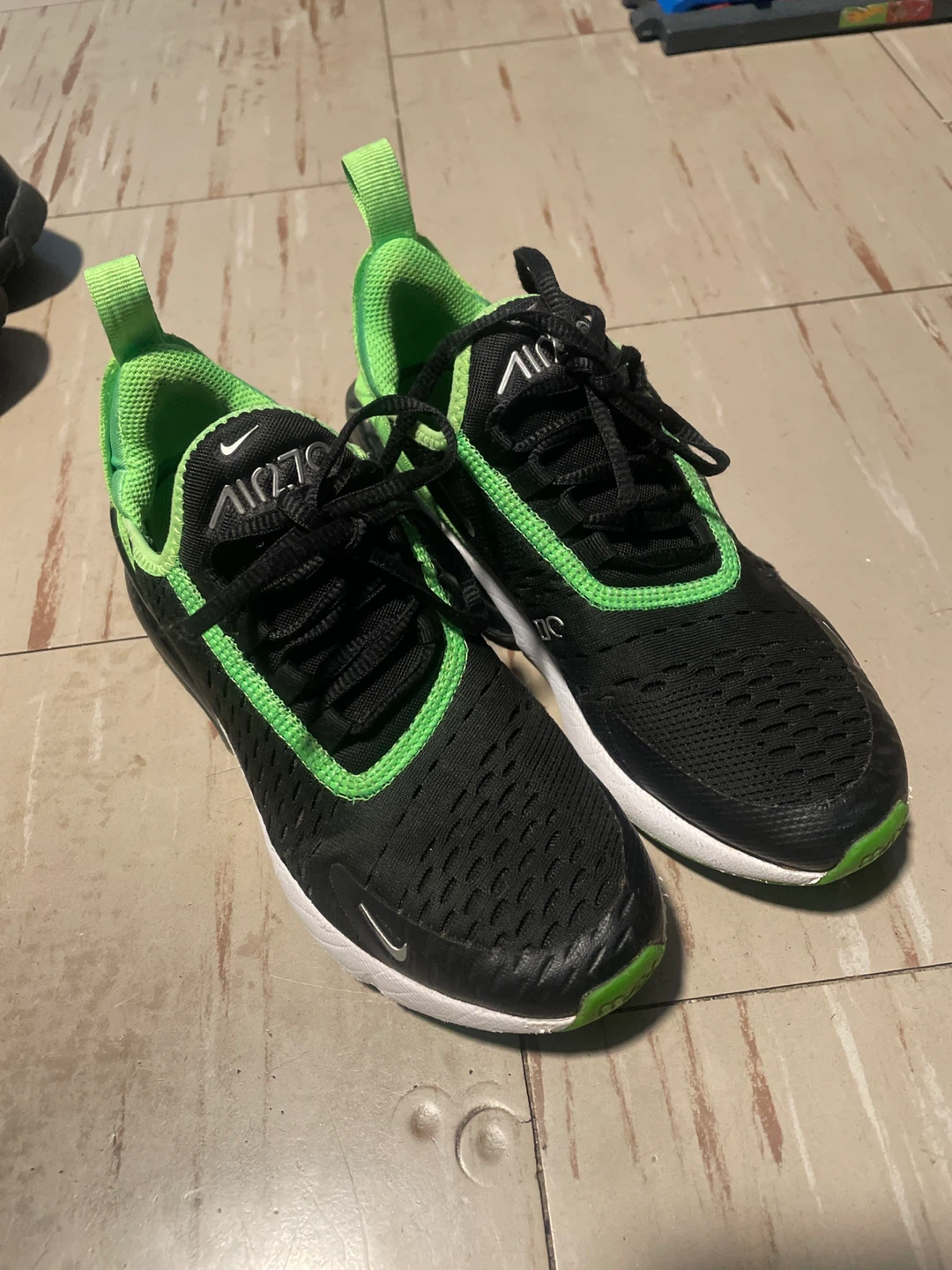 Nike Air Max 270 Shoes