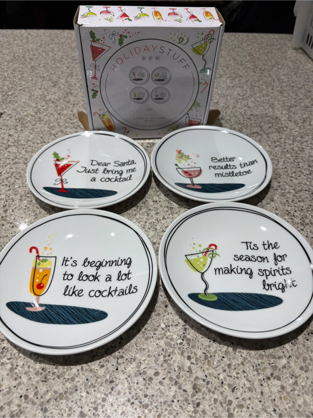 HolidayStuff 4-Piece Porcelain Appetizer Plates Set