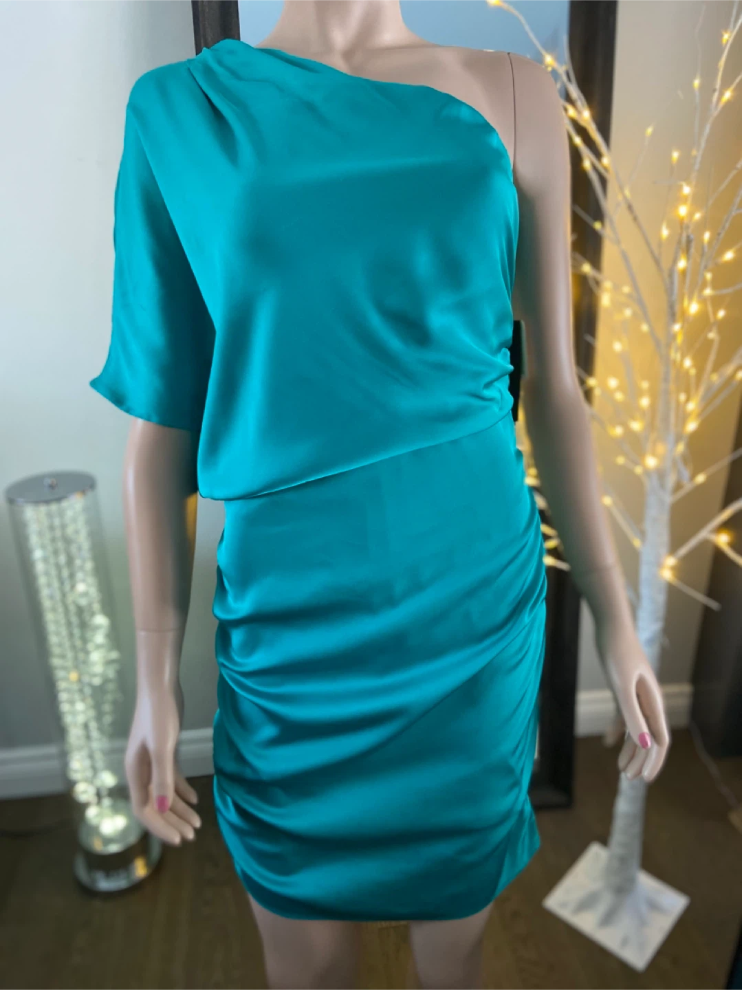 NWT Aqua Teal Satin One-Shoulder Ruched Batwing Dress 4 or 6 - photo 3