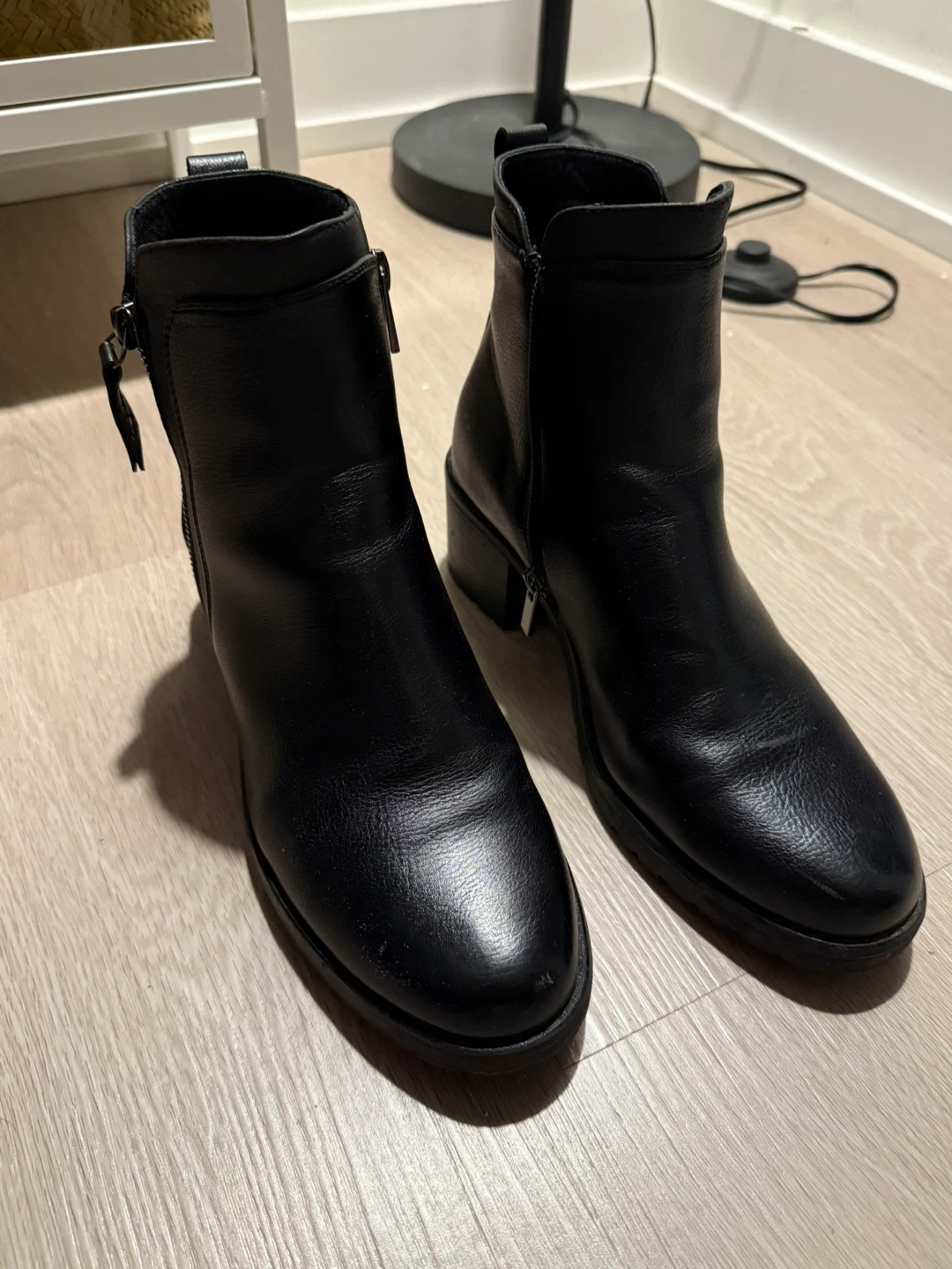 Black Leather Ankle Boots - photo 3