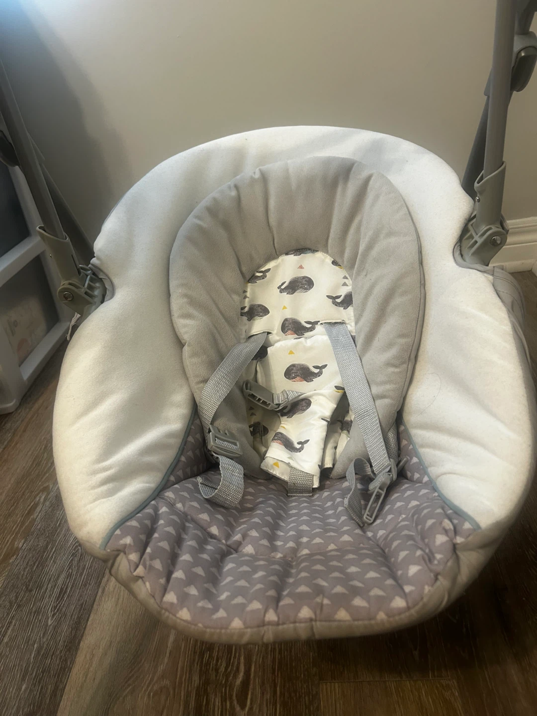 Graco Baby Swing with Adjustable Speeds - photo 5
