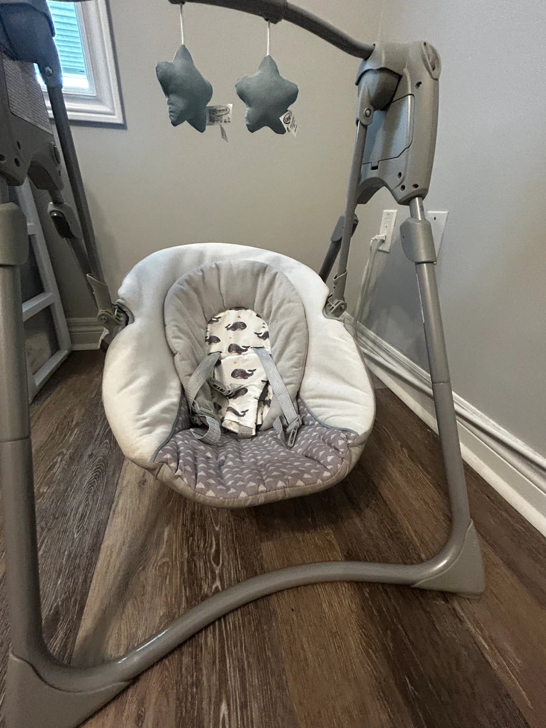 Graco Baby Swing with Adjustable Speeds - photo 4