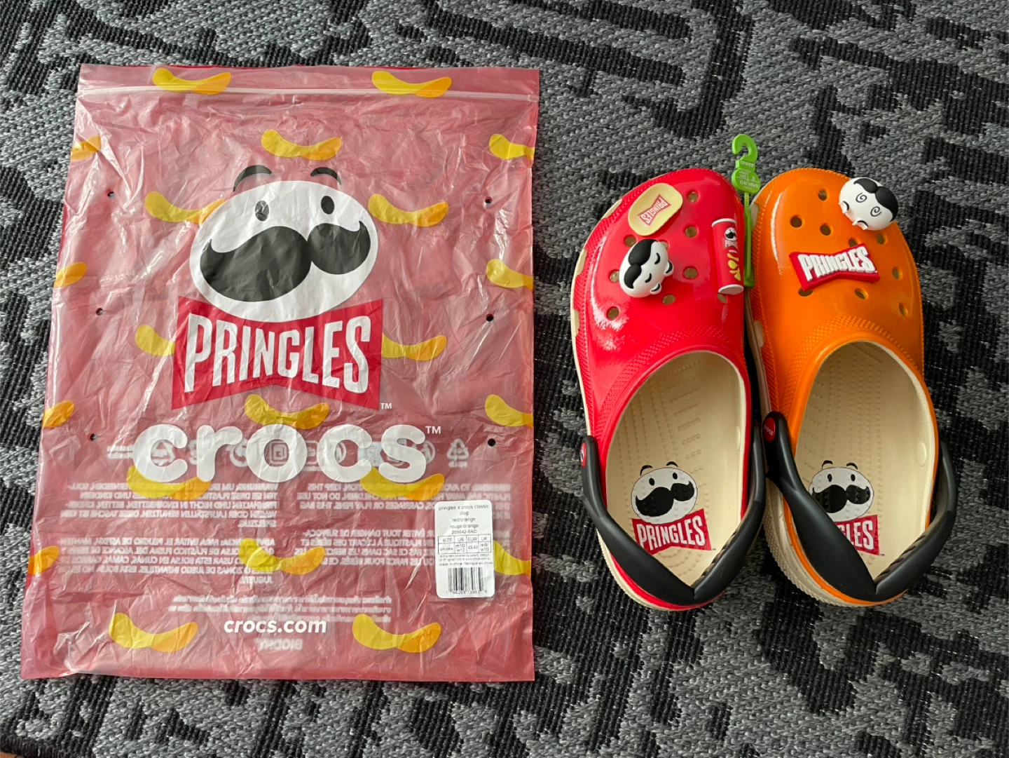 Crocs x Pringles Classic Clog Red & Orange - photo 2