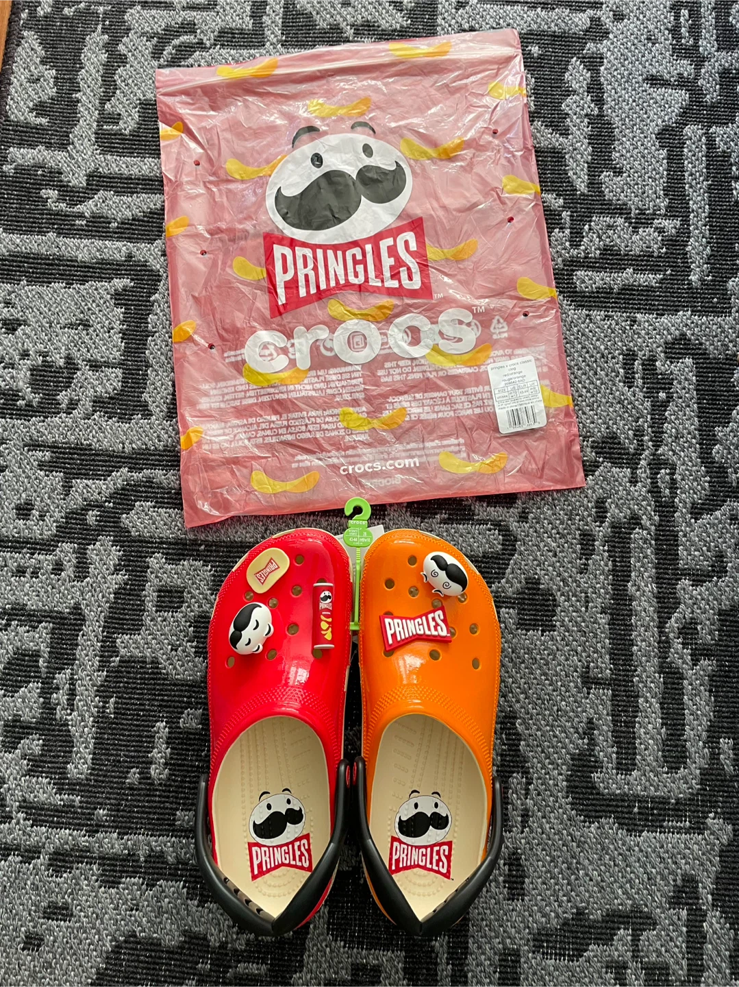 Crocs x Pringles Classic Clog Red & Orange - photo 3