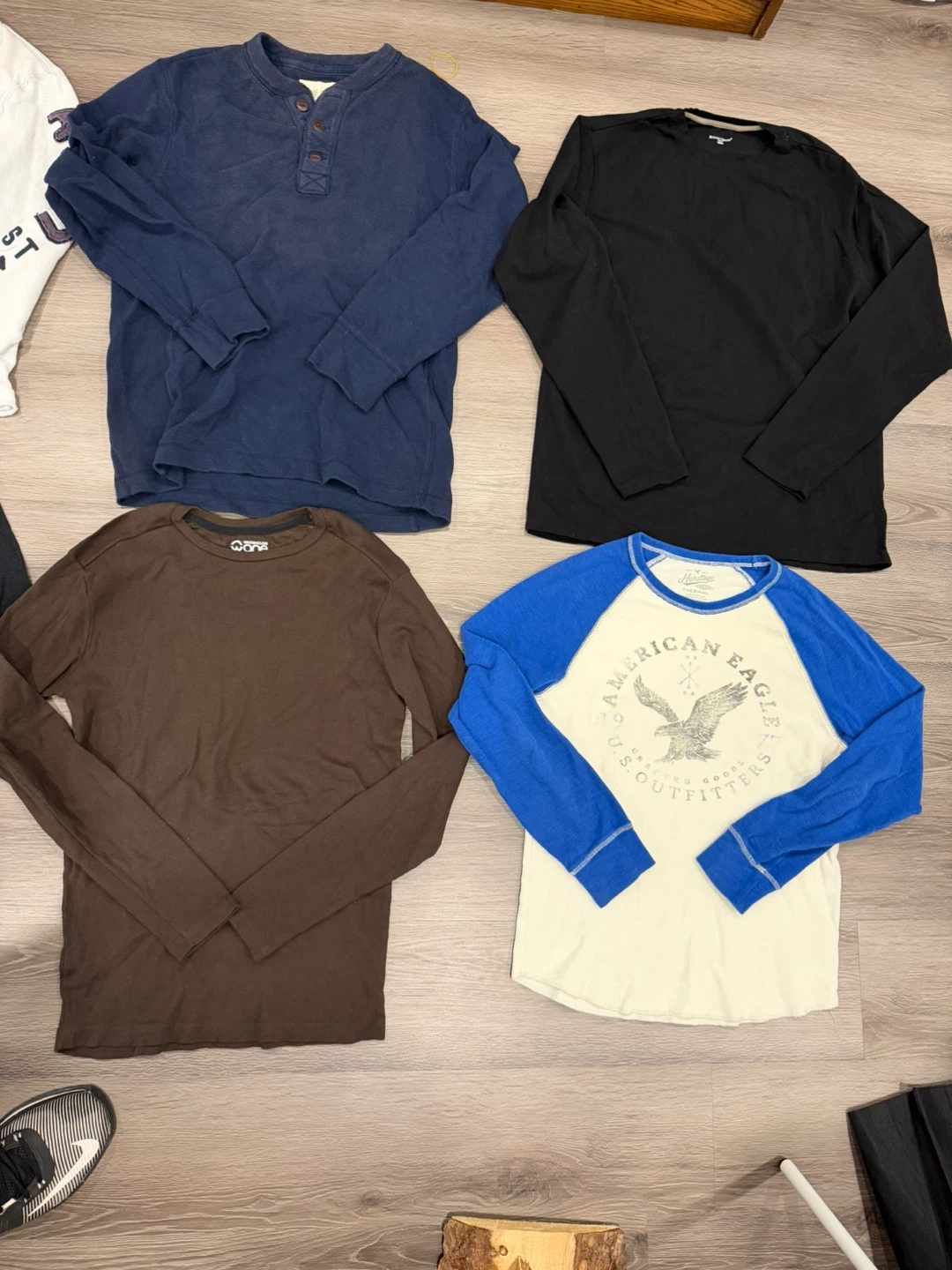 (NEW) Champion, American Eagle, Aeropostale  Long Sleeve Shirts - photo 3
