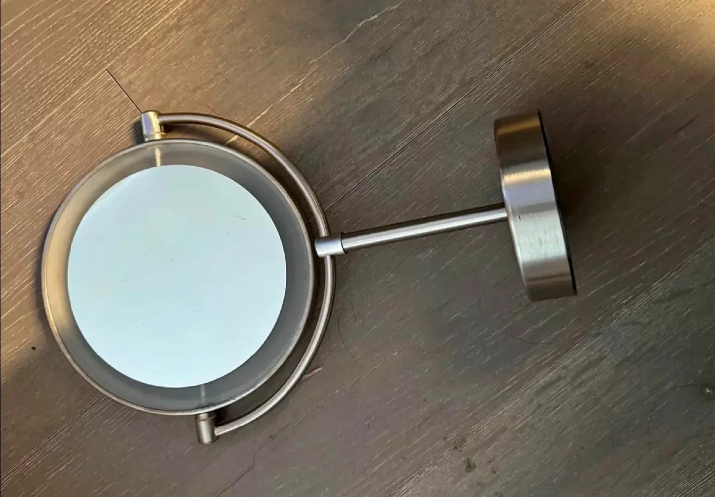 Metal Mirror