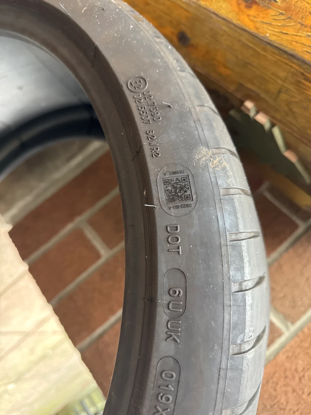 M4 Competition, Michelin 285/30 ZR20 (99Y) Extra Load Tire - photo 3