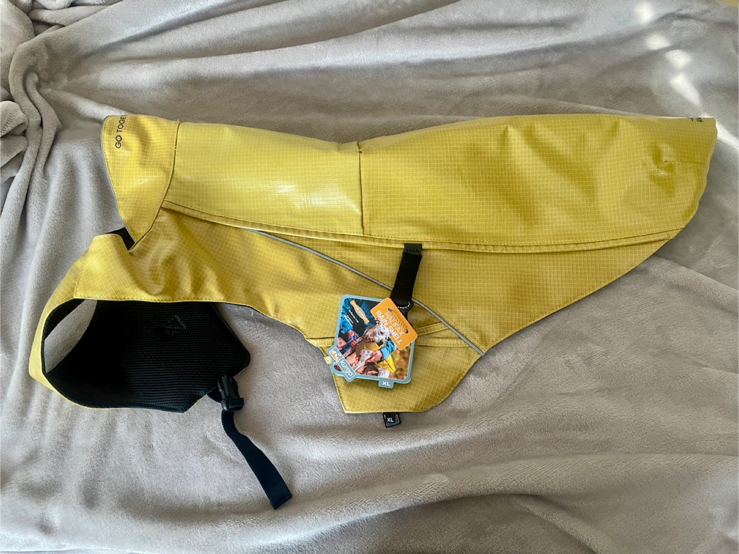 XL Kurgo Halifax Rain Shell Dog Coat Yellow XL