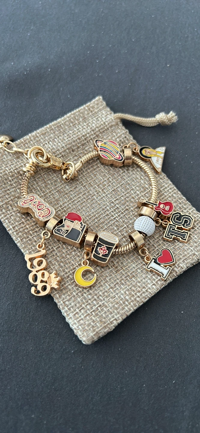 Taylor Swift Charm bracelet - photo 2