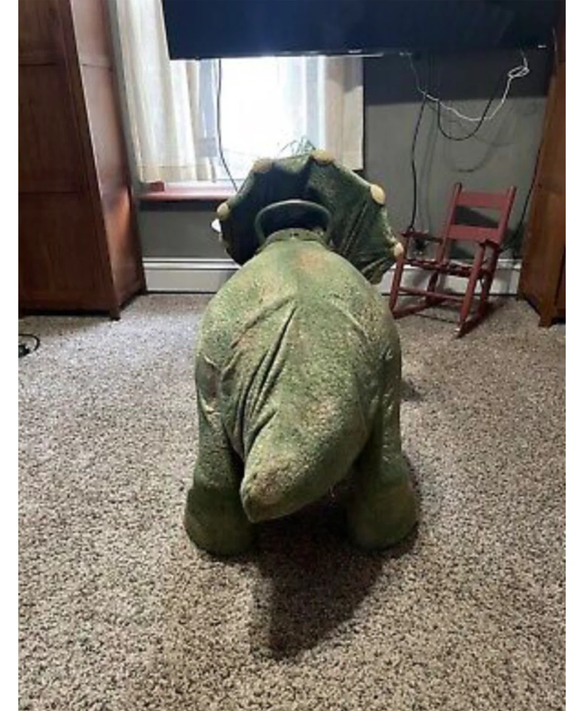 Triceratops toy - photo 3