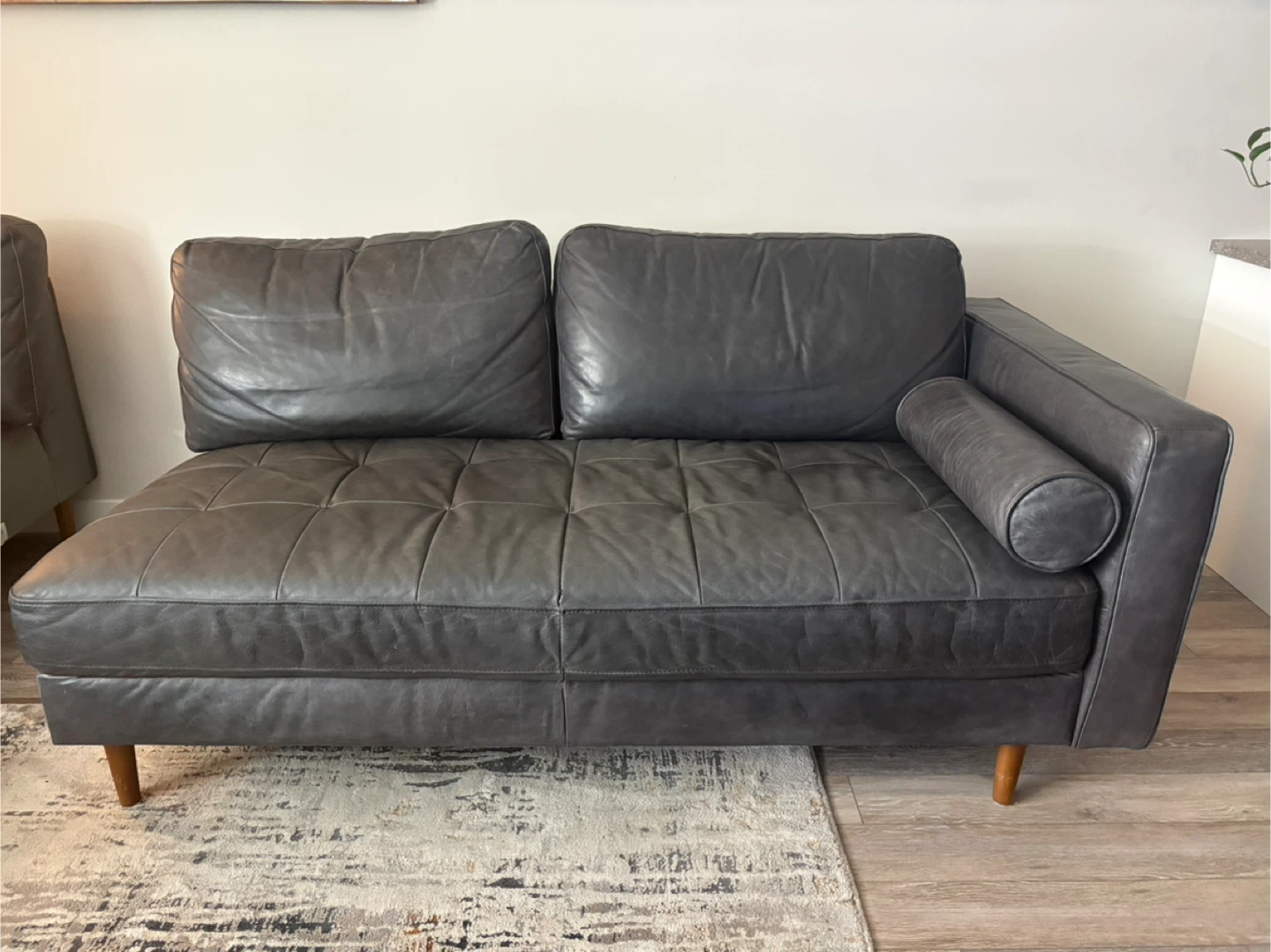 PRICE DROP 👇 Leather Couch R/H Lounger - photo 2