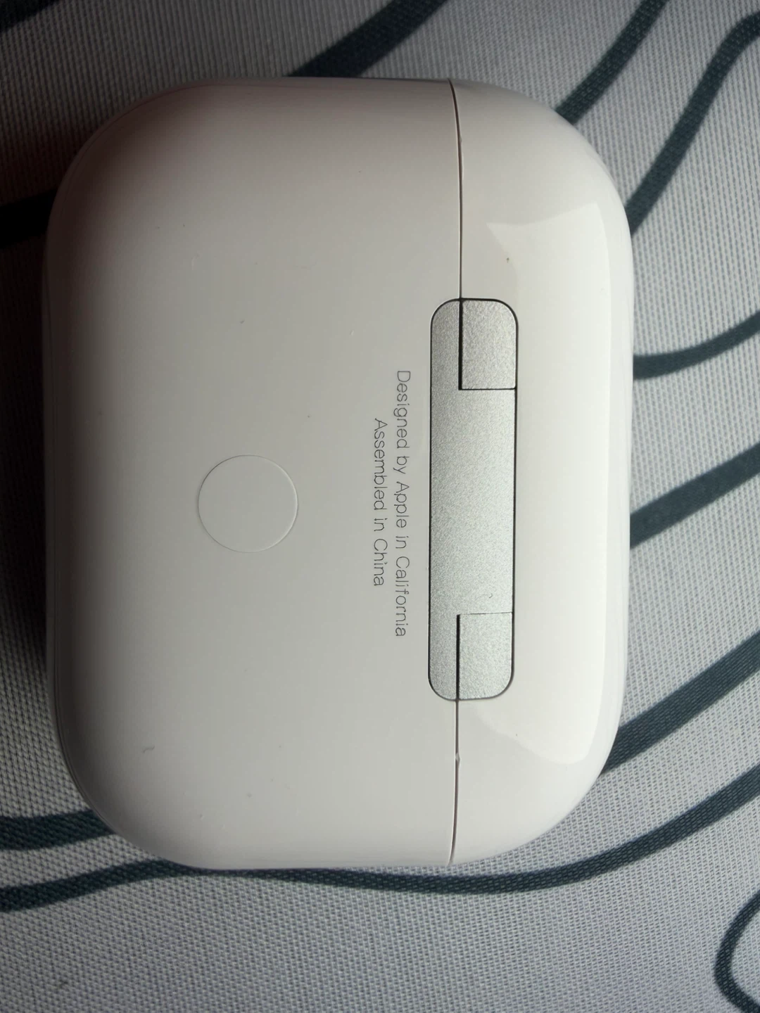 Apple AirPods Pro (2nd Generation) - photo 3