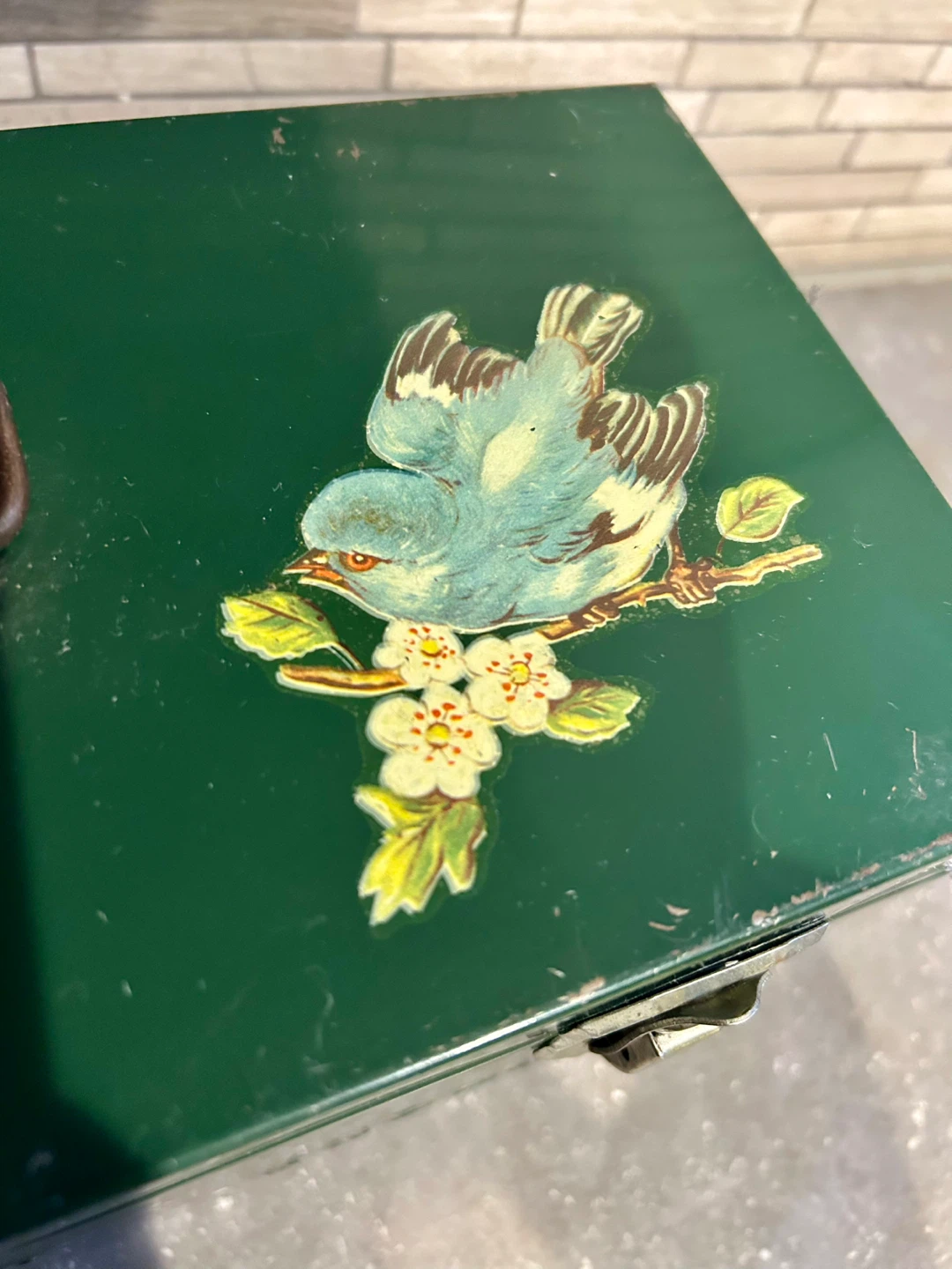 1950s Vintage Justus Toolbox w Bird Decal - photo 4