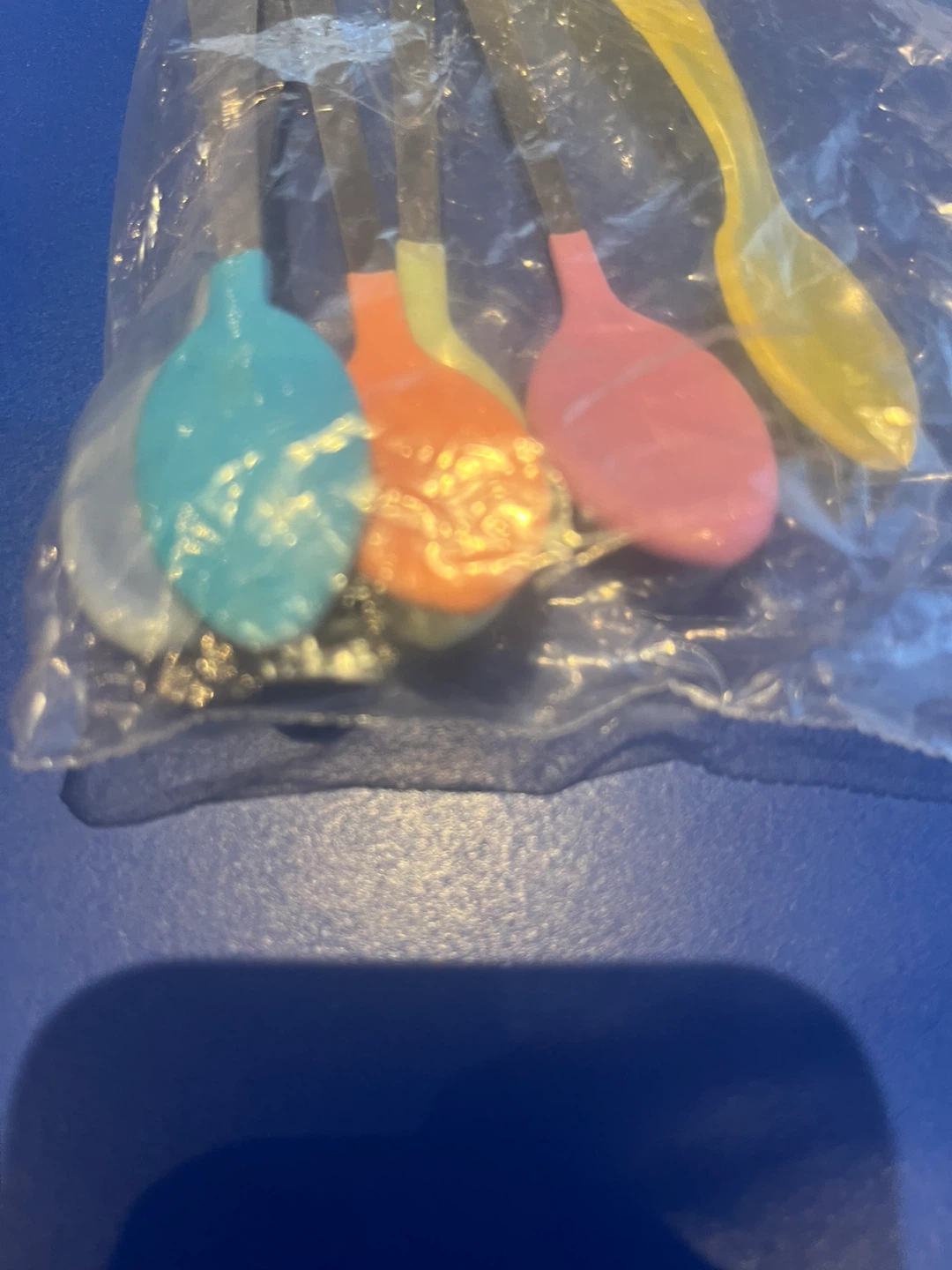 Set of 5 Colourful Spoons - photo 2