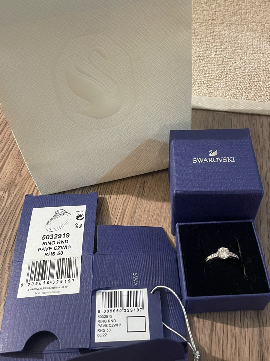 Swarovski Ring Size 50/ US 5 - photo 2