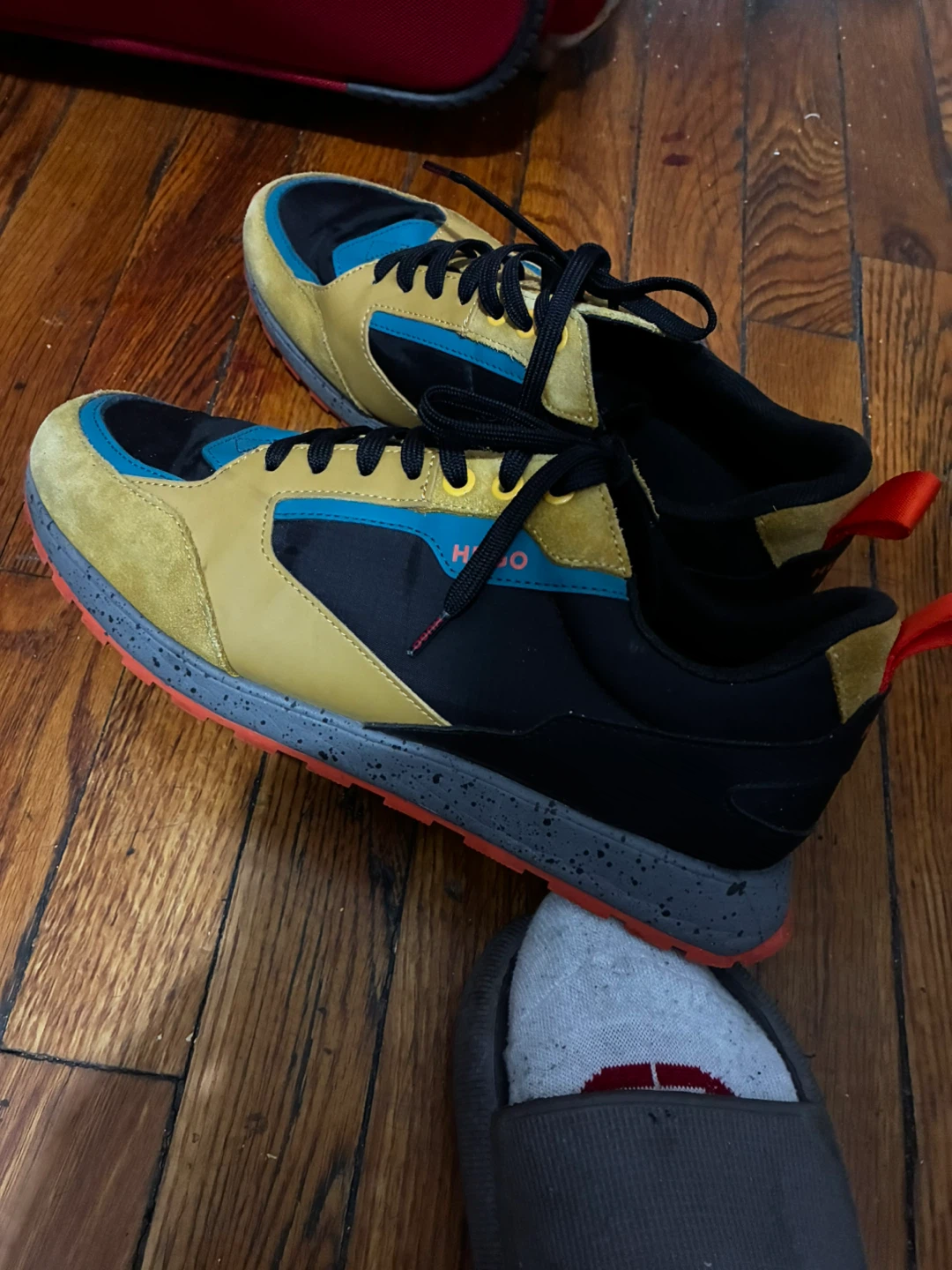 Hugo Boss Running Sneakers Men's Gold Black Blue - photo 4