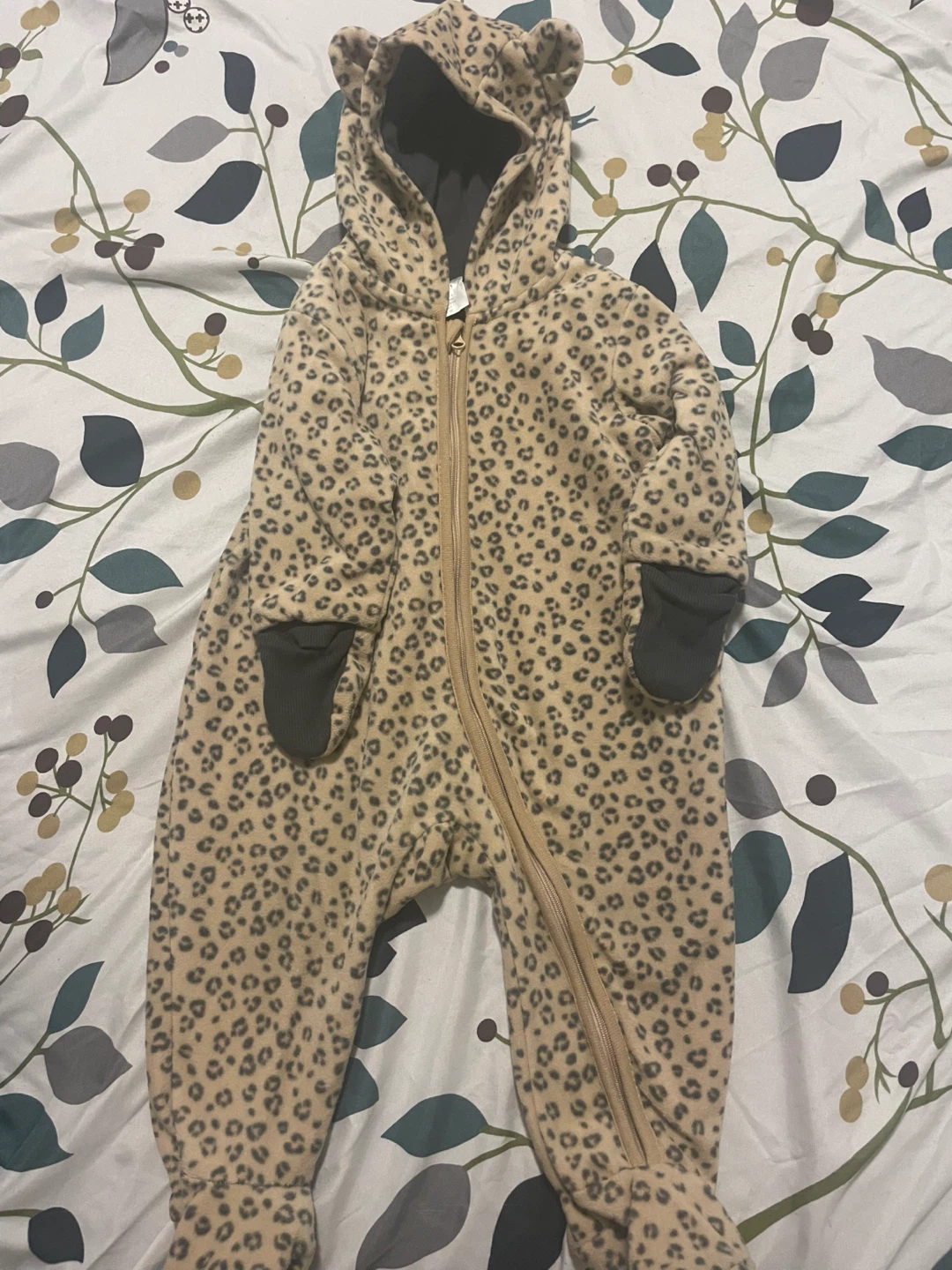 H&M Baby Fleece Footed Pajamas Leopard Print