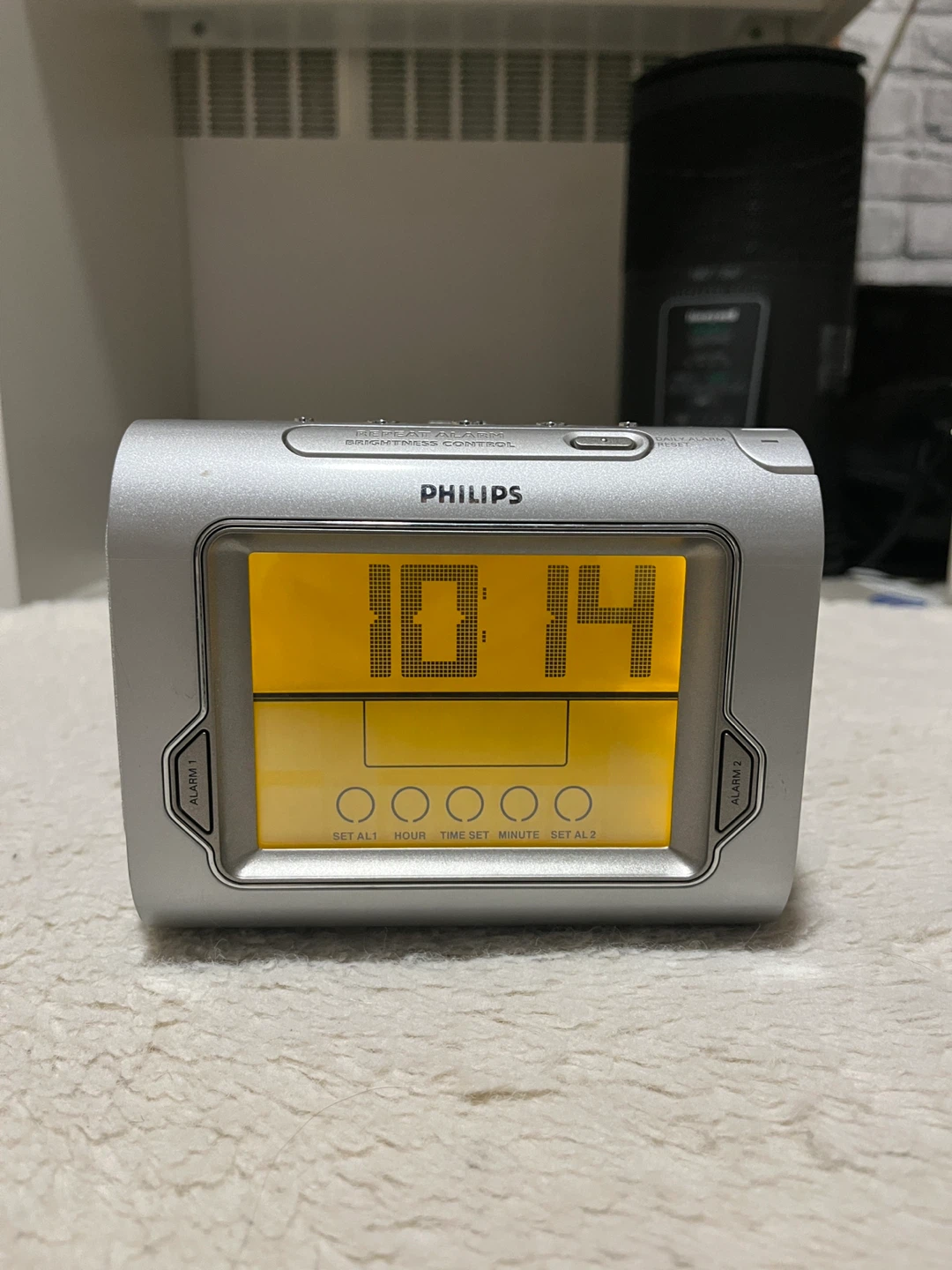 Philips AJ3980 CD Clock Radio