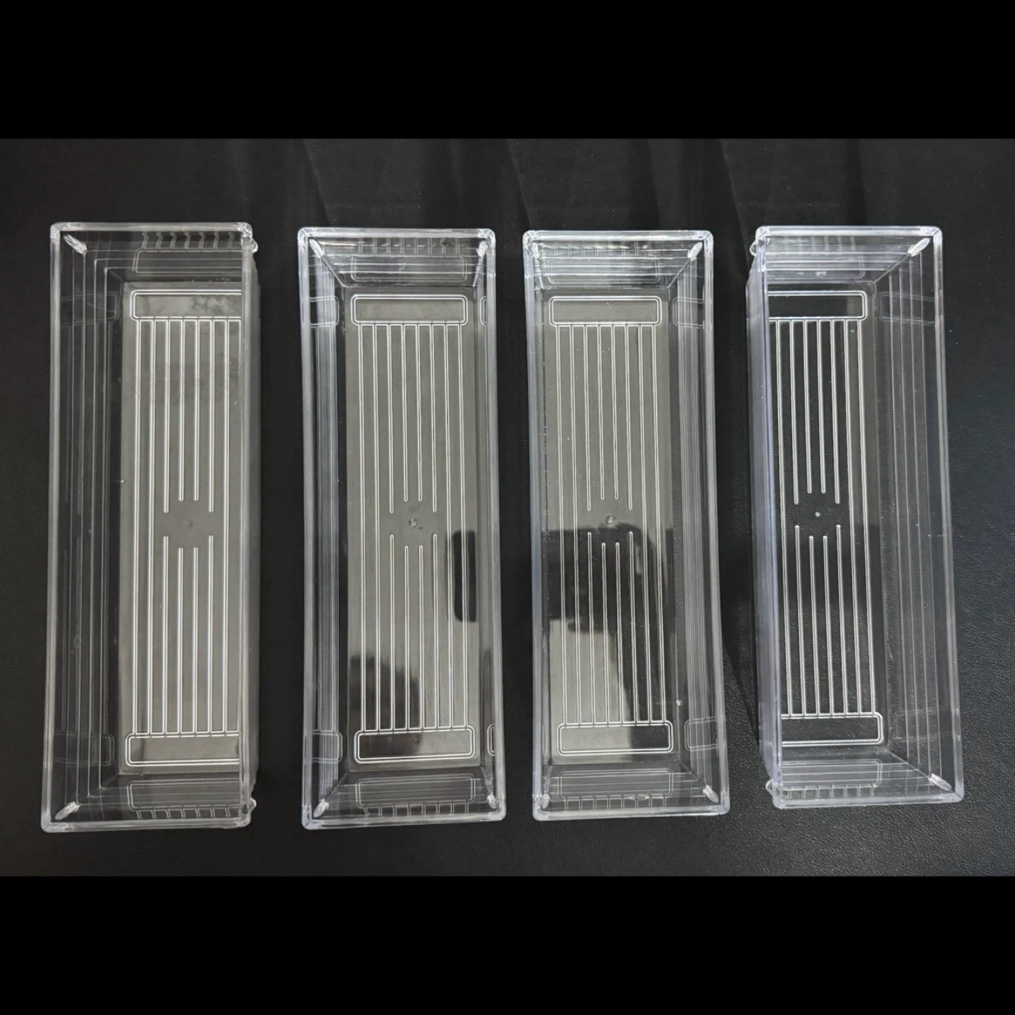 4 Acrylic storage trays