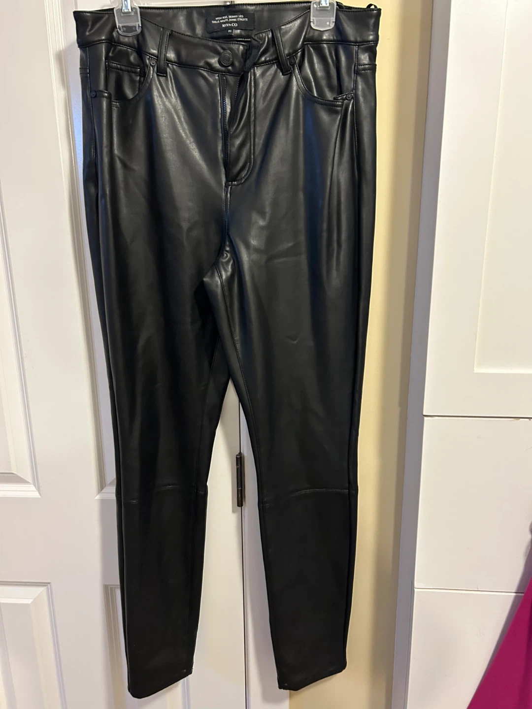 RW&CO High Rise Skinny Leg Faux Leather Pants Black Size 31