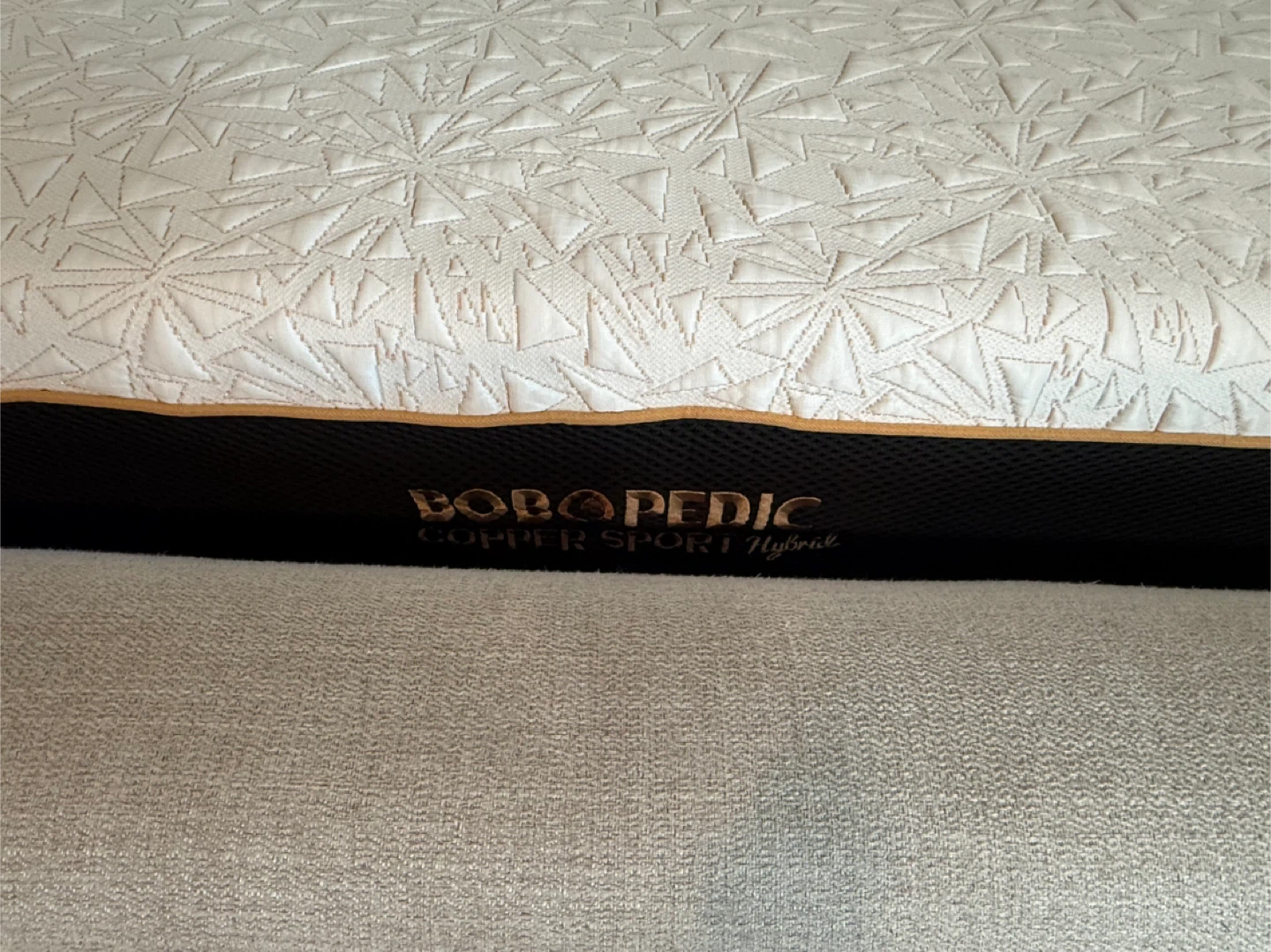 Queen Bedroom set with Bob-O-Pedic Copper Sport Hybrid Mattress - photo 2